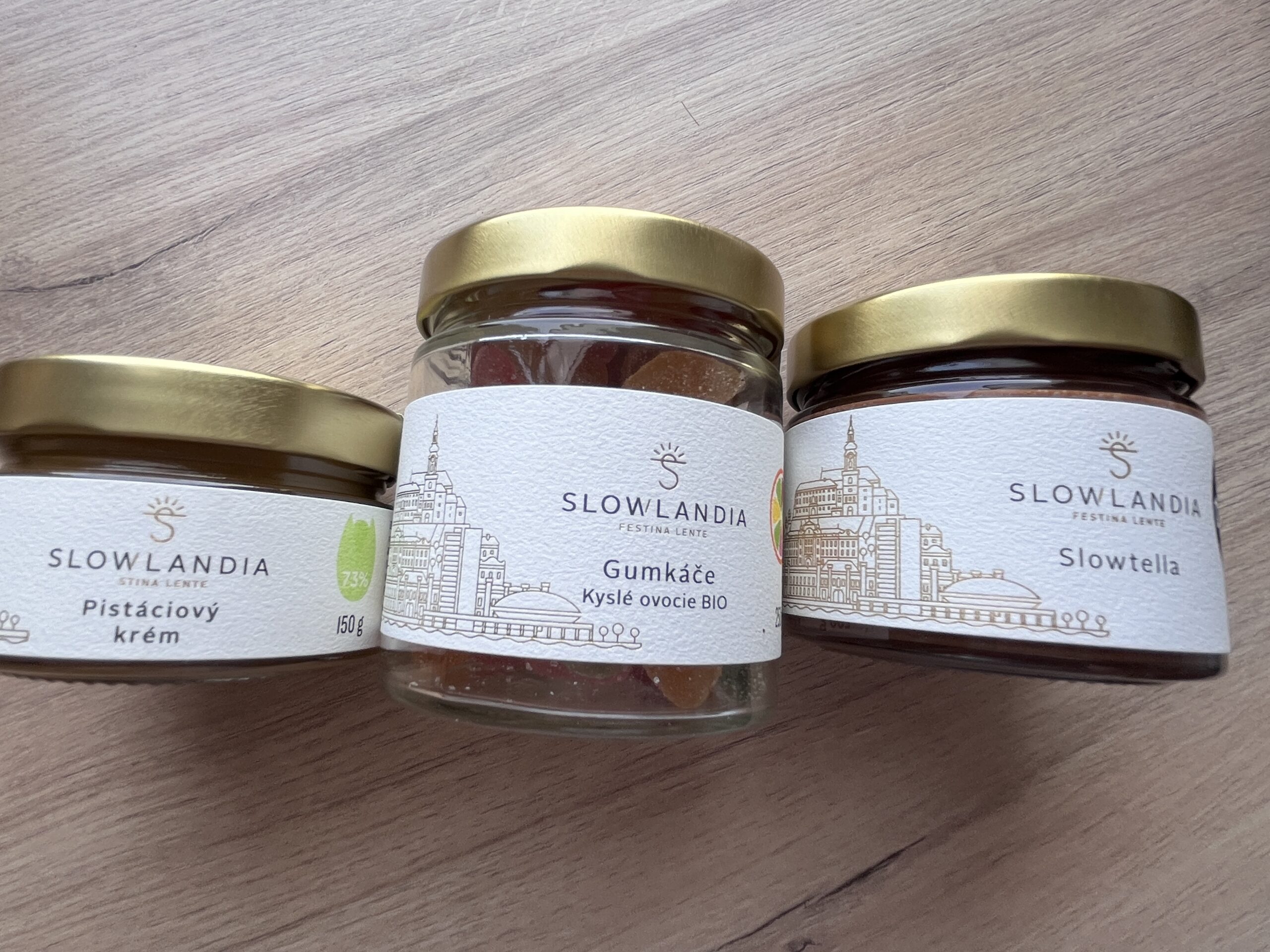 Recenzia 2024: Slowtella, orieškové maslo, Gumkáče – Slowlandia plní sem maškrtníka o sladkom živote na prázdninách